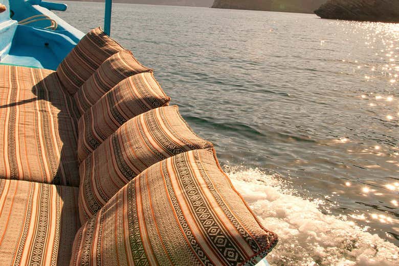 Sailing past Musandam