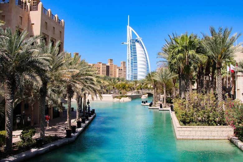 Burj Al Arab Hotel